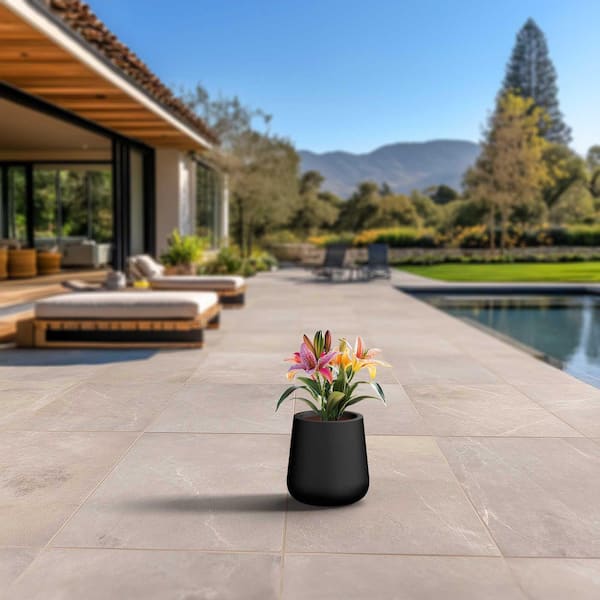 12 in. Medium Charcoal Black (Enhanced Interior) Concrete Round Planter / Pot with Drainage Holes