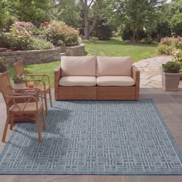 Courtyard Navy/Gray 9 ft. x 12 ft. Geometric Indoor/Outdoor Patio  Area Rug