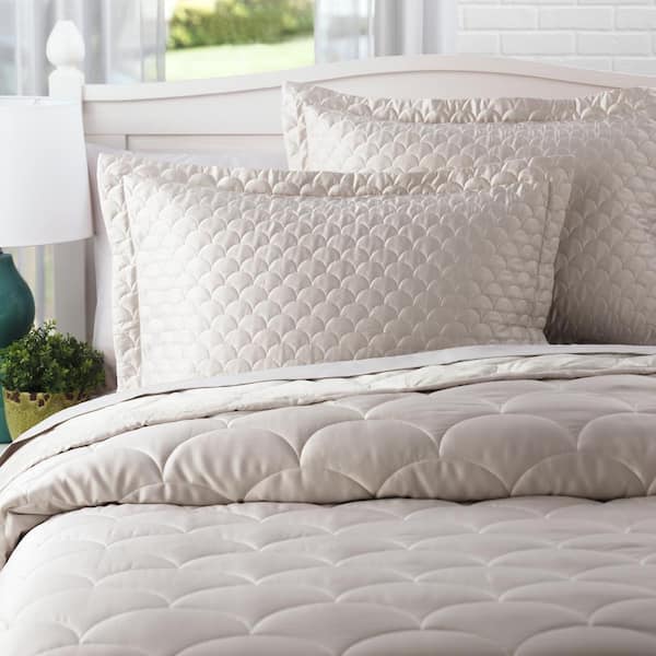 Scallop Quilted Soft Pewter Queen Pillow Sham