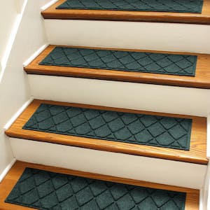 Waterhog Argyle Evergreen 8.5 in. x 30 in. PET Polyester Indoor Outdoor Stair Tread Cover (Set of 4)