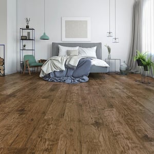 Mena Creek Oak 7 mm T x 7.56 in. W Water Resistant Laminate Wood Flooring (26.6 sqft/case)