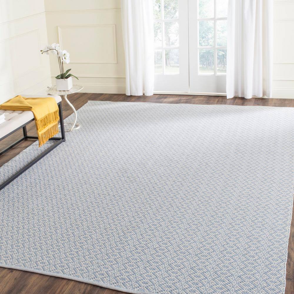 Coastal Charm Ivory & Light Blue Handwoven Cotton Rug 8' x 10'