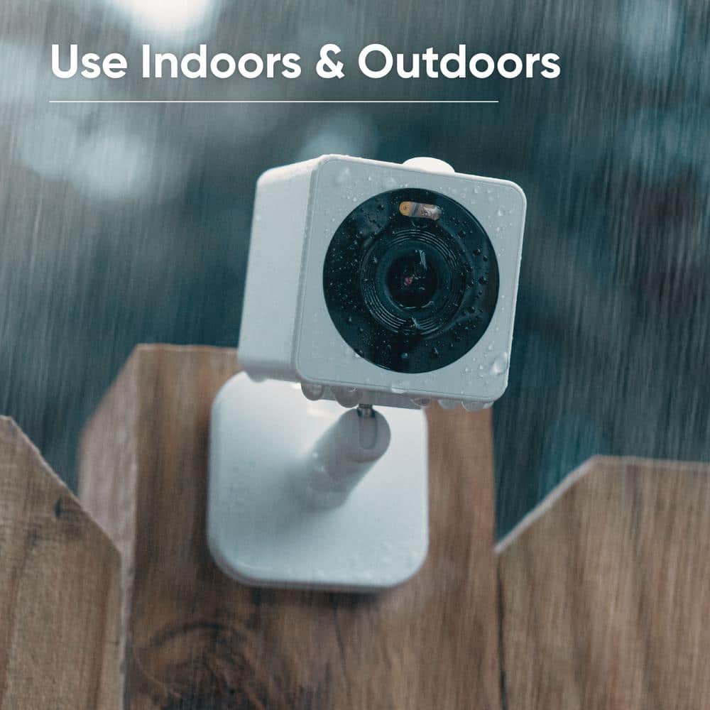 Wyze Cam OG, Wired Indoor/Outdoor 1080p HD Smart Home Security Camera with Built-In Spotlight