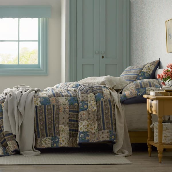 Company Cotton Dorothea Patchwork Cotton Quilt
