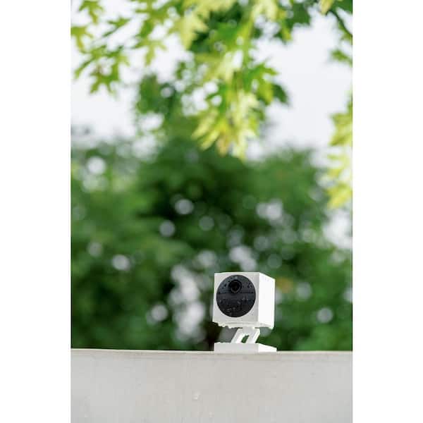 Wyze Wireless Outdoor Home Security Camera Bundle-2 Camera Kit, with Echo  Show WYZEWCOES5 - The Home Depot