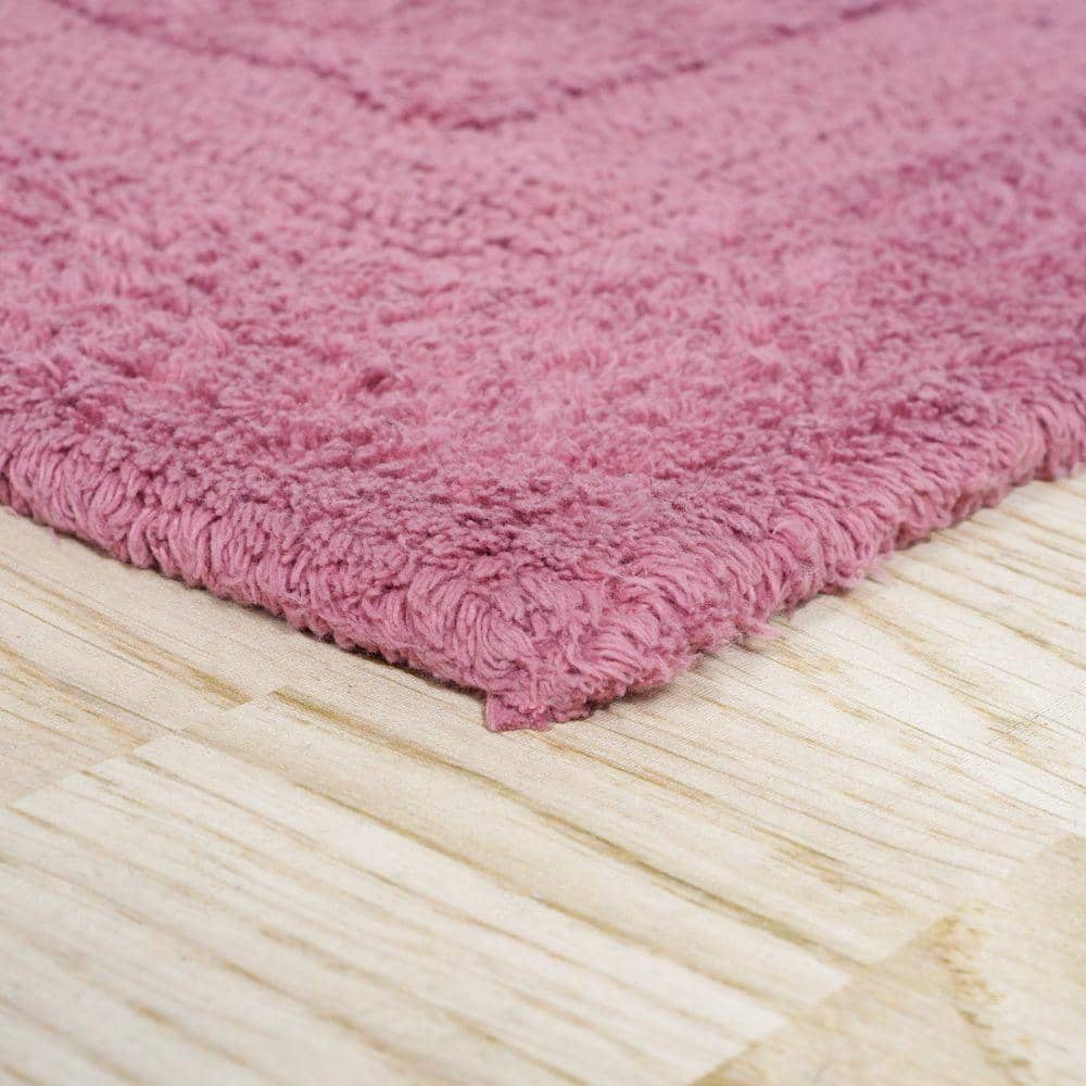 Rose 24" x 60" Cotton Machine Washable Bath Mat