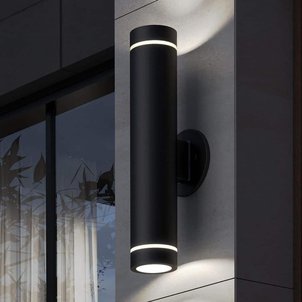 black-artika-outdoor-wall-