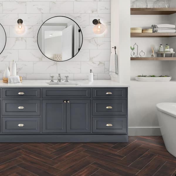 https://images.thdstatic.com/productImages/45b44871-feb7-4c5b-9ba2-7814e01c29db/svn/cherry-matte-florida-tile-home-collection-porcelain-tile-chde966018x36-77_600.jpg