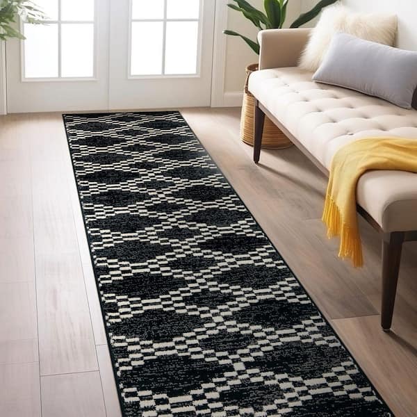 Southwestern Geometric Area Rug Black 2 ft. 3 in. x 8 ft. Runner Rug