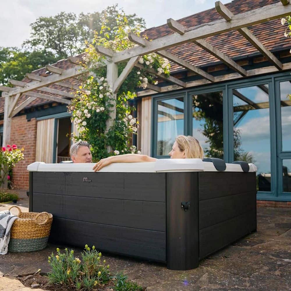 Oslo 6-Person Square Black and White Hydro Massage Hot Tub