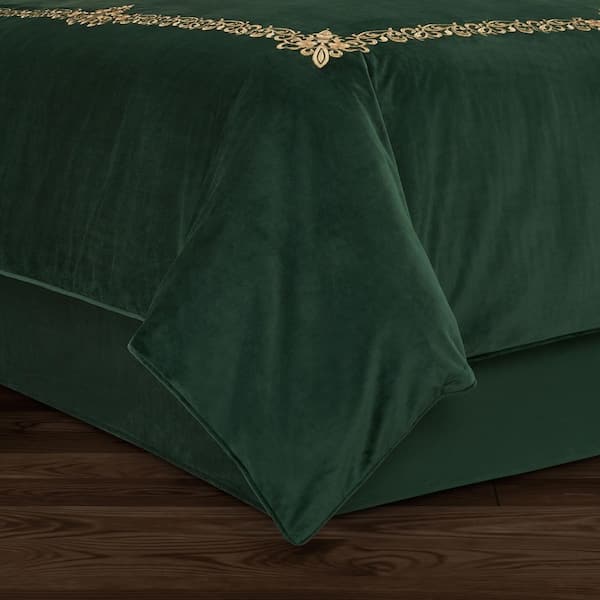 Nicholas 15 in. Drop Evergreen Polyester King Bed Skirt
