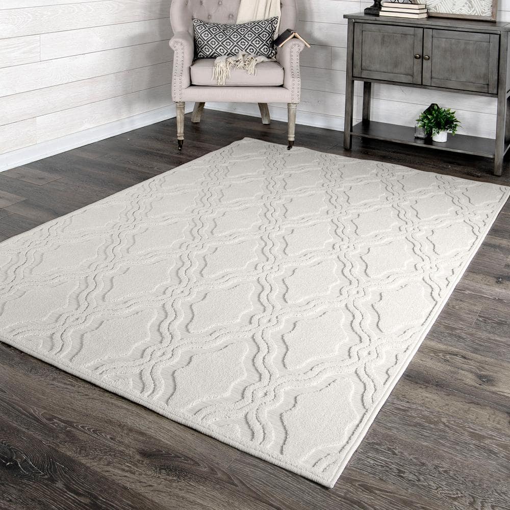 Natural Trellis Pattern Stain-Resistant Indoor/Outdoor Rug
