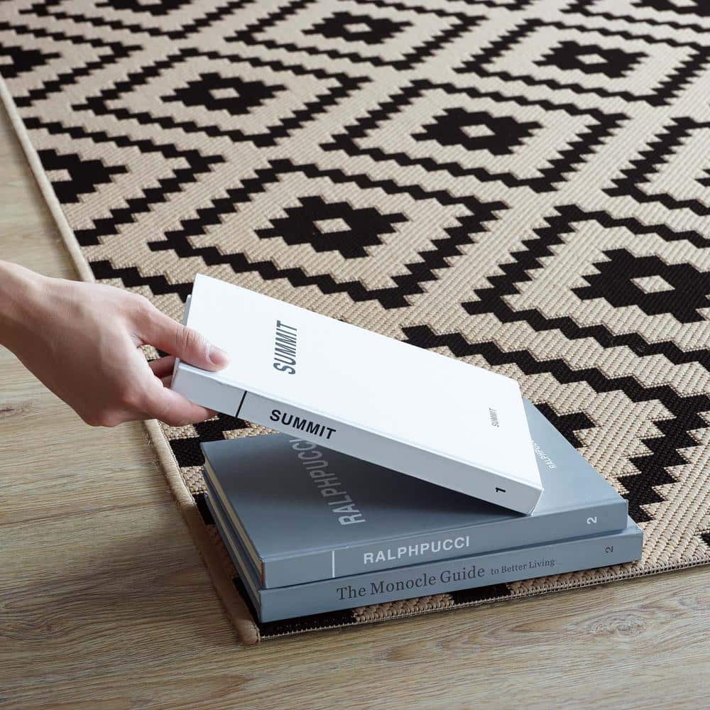 Perplex Black and Beige Geometric Diamond 8' x 10' Area Rug