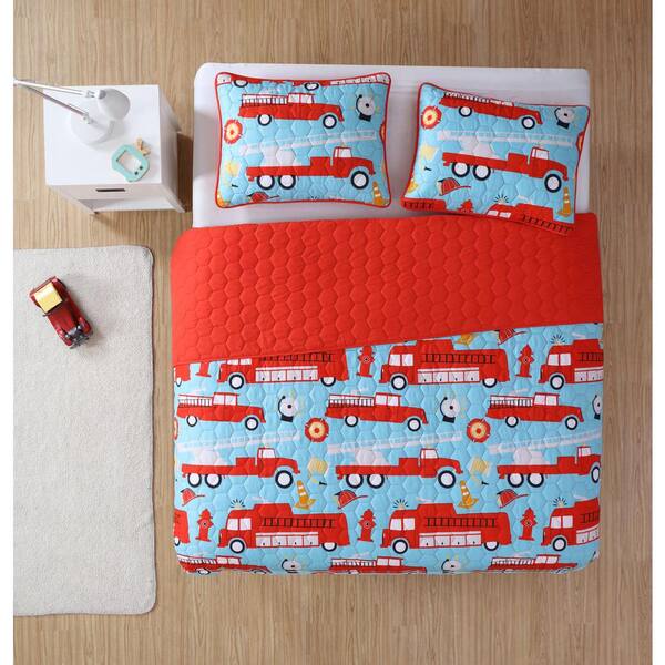 Triangle Home Fashions Make-A-Wish Fire Truck 4-Piece Full/Queen Quilt Set  in Red and Gray