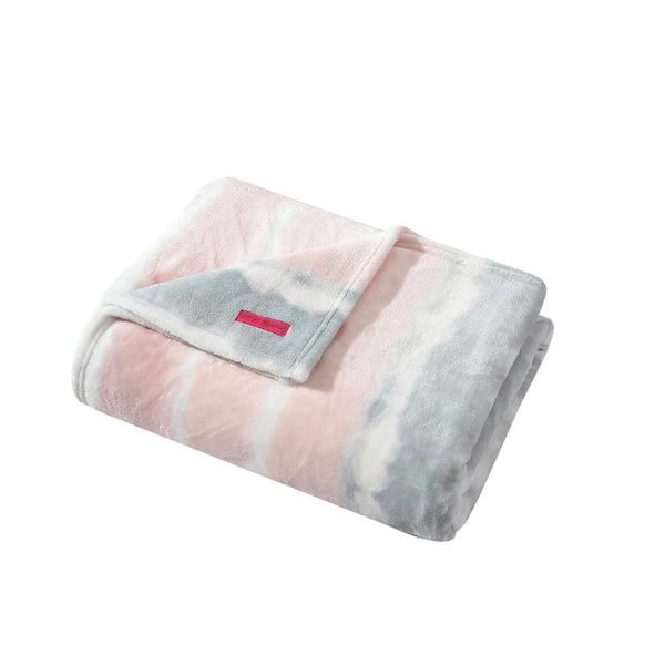 BETSEY JOHNSON Tie Dye Cloud Pink Ultra Soft Plush Microfiber Throw ...
