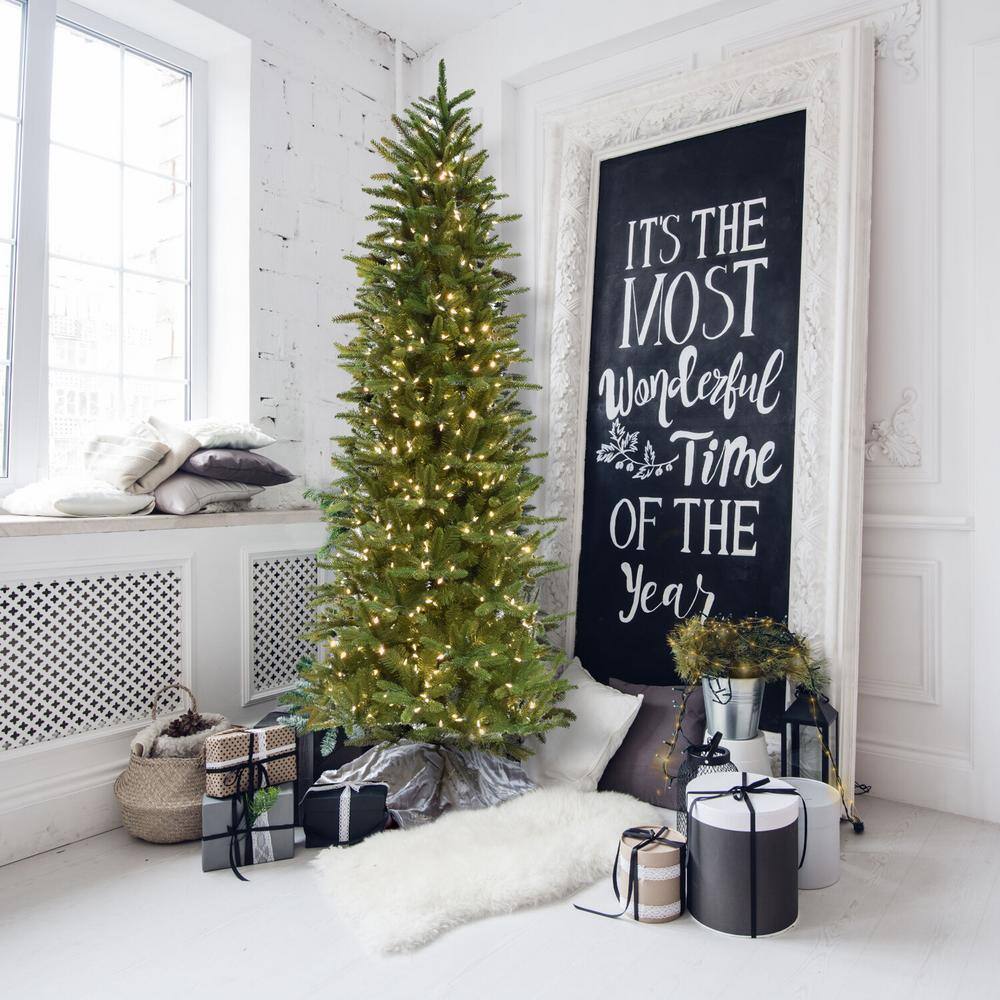 Carmel Pine 6.5-ft Green Artificial Christmas Tree with White Lights
