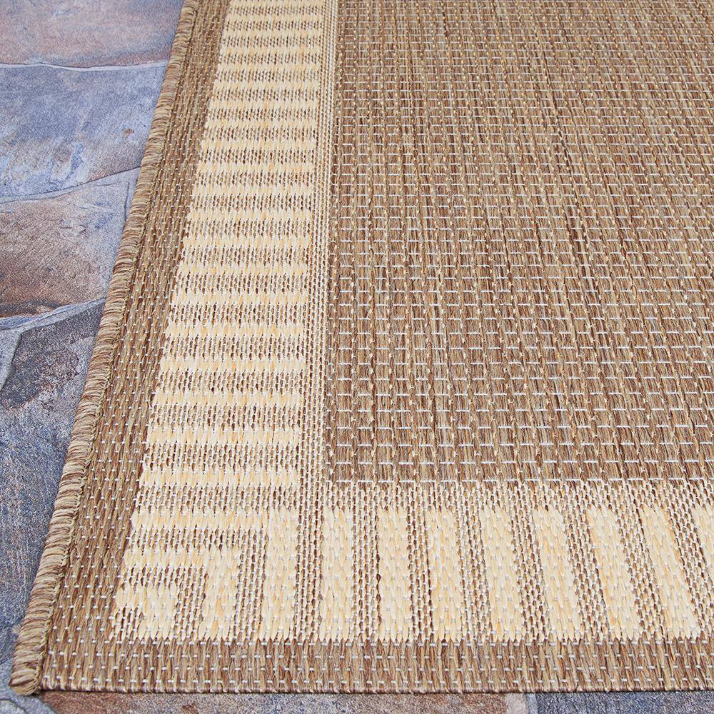 Sleek Transitional Black Synthetic 8'6" x 13' Area Rug