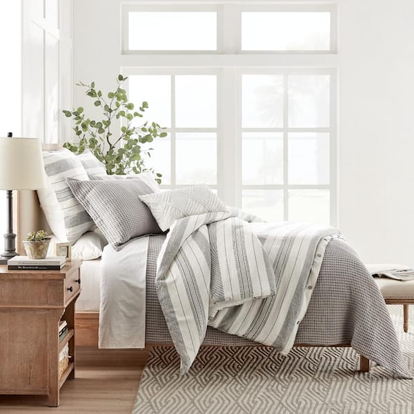LEVTEX HOME Pickford 3-Piece Grey, Taupe, Cream Stripe, Geometric Cotton  Full/Queen Comforter Set L19131QCS - The Home Depot