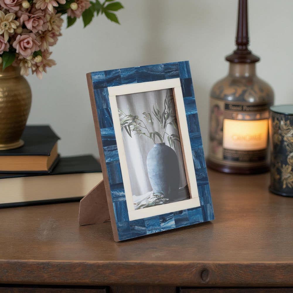 Sagebrook Home Navy and White 5 in. x 7 in. Border Resin and Wood