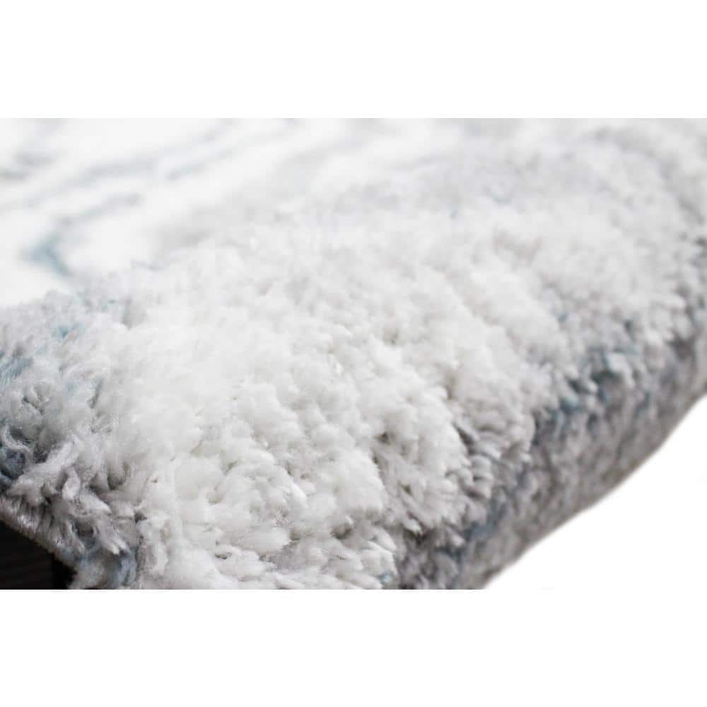 Luxurious Gray Shag Synthetic Rug 7'6" x 9'6"
