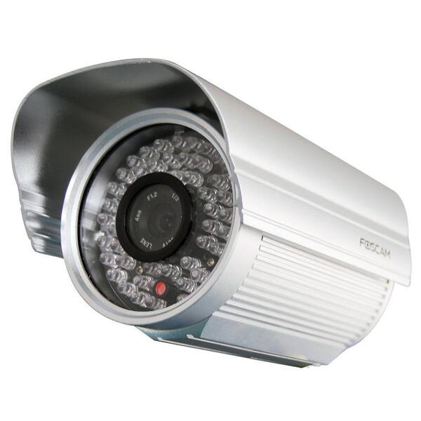 Foscam Wireless Outdoor 960TVL CMOS IP Bullet Shaped (PoE) Surveillance Camera