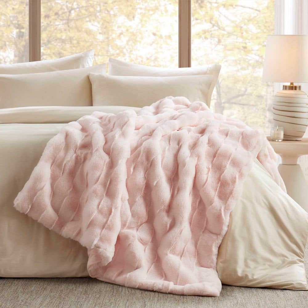 Camille Pin.k Polyester Faux Fur Throw Blanket price history on PriceWatchPro