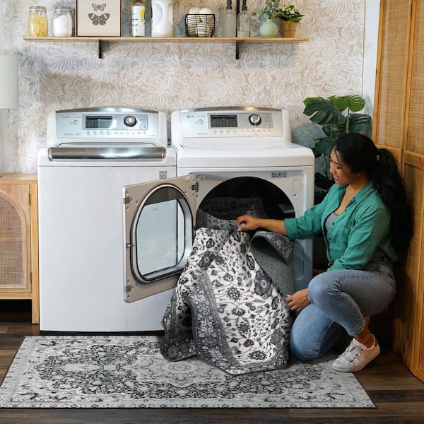Ramage Grey Medallion 2.5 ft. x 7 ft. Washable Runner Rug