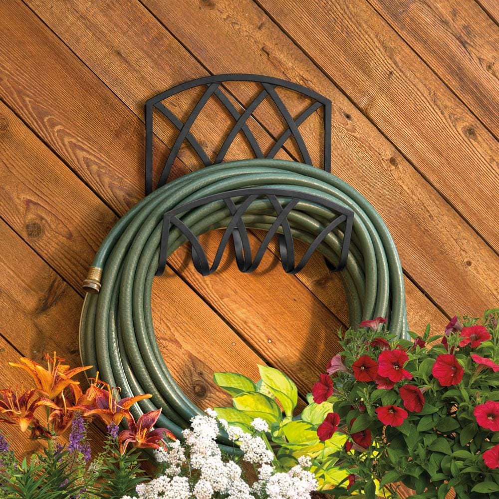 Black Powder-Coated Metal Decorative Hose Hanger