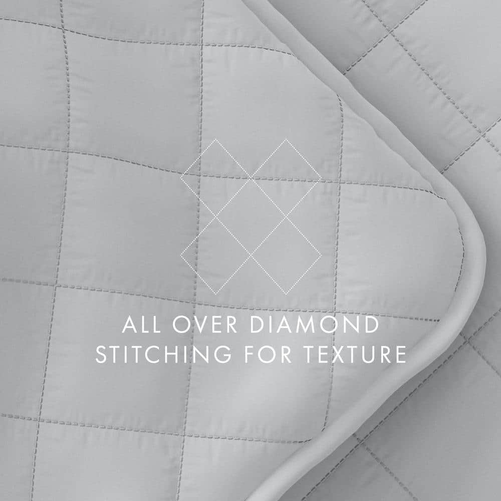 Light Gray Twin Microfiber Reversible Quilt Set