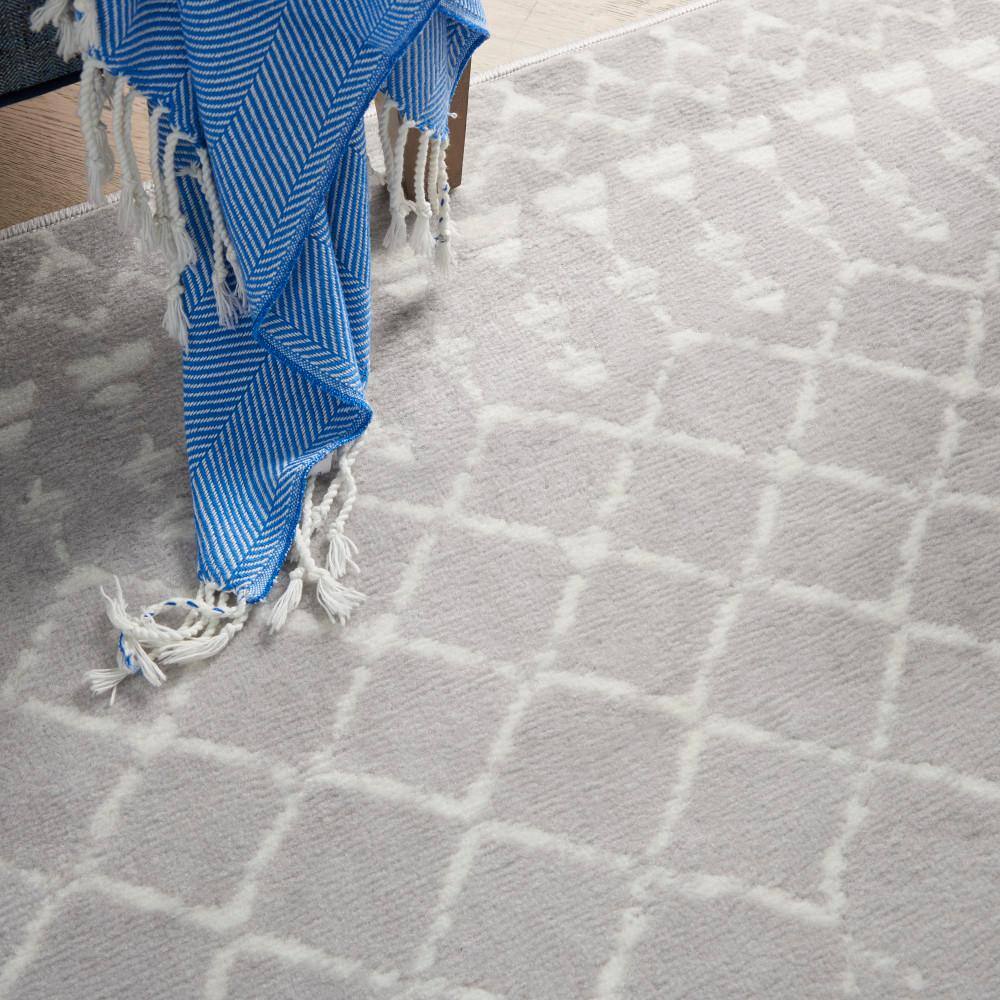 Geometric Gray Synthetic 6' x 9' Easy-Care Area Rug