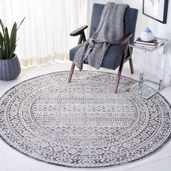Toscana 7 ft. x 7 ft. Gray/Ivory Tribal Round Rug