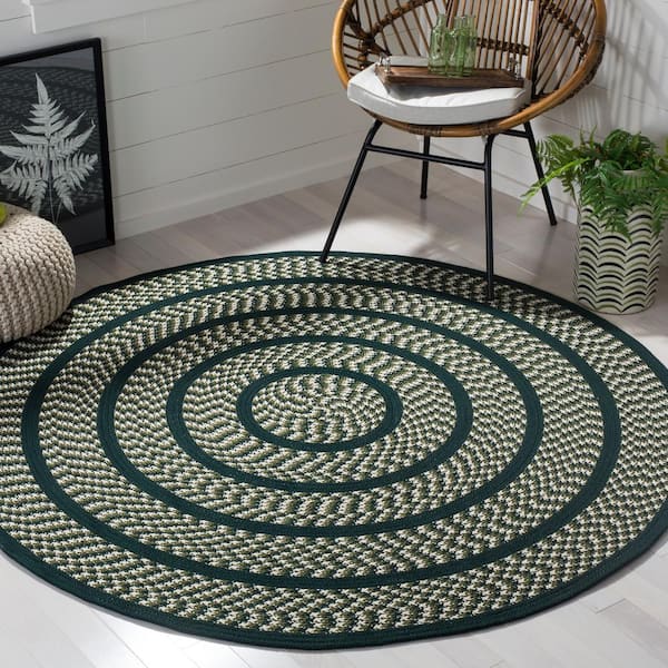 Braided Ivory/Dark Green 5 ft. x 8 ft. Oval Border Area Rug