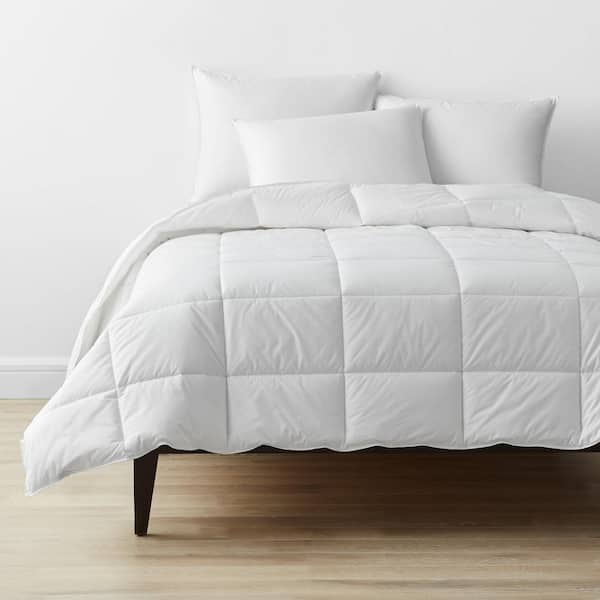 Unbranded Company Essentials Medium Warmth Twin Down Alternative Comforter