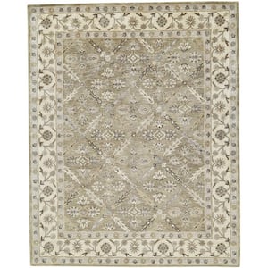 8 x 11 Green and Ivory Paisley Area Rug