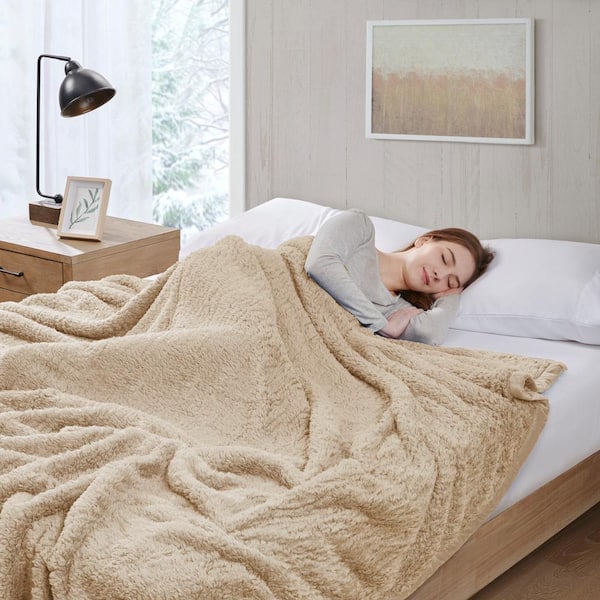 Burlington Tan Full/Queen Polyester Berber Blanket