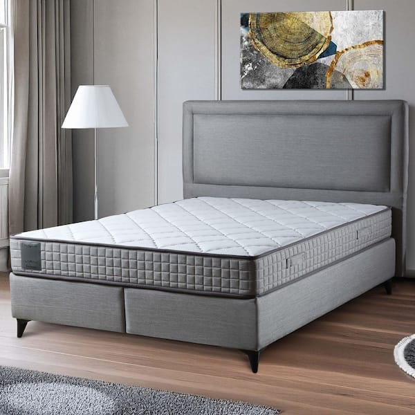 King Firm Hybrid, Durable Support and Comfort, CertiPUR-US Foam 8 in. Bed-in-a-Box Mattress