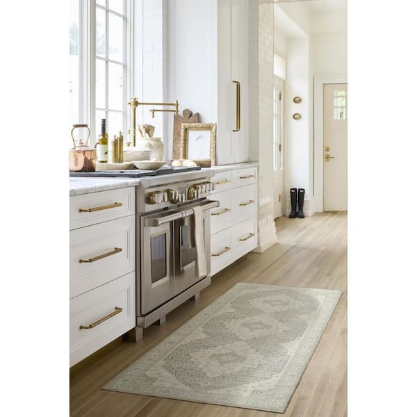 Nabela Noor Home Athiyo Grey Traditional 2 ft. x 7 ft. Machine Woven Area Rug