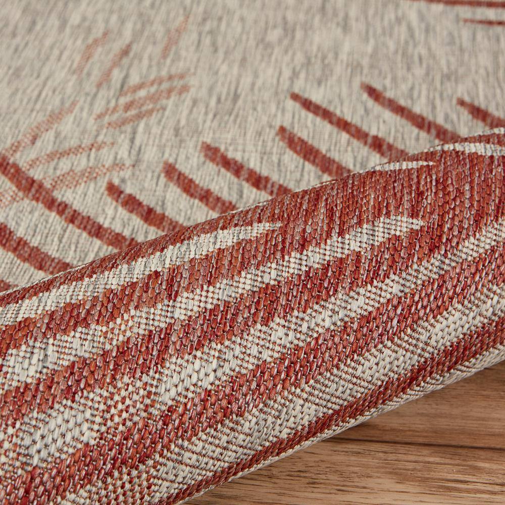 Coastal Charm Red & Beige Tropical Palms 5' x 7' Indoor/Outdoor Rug