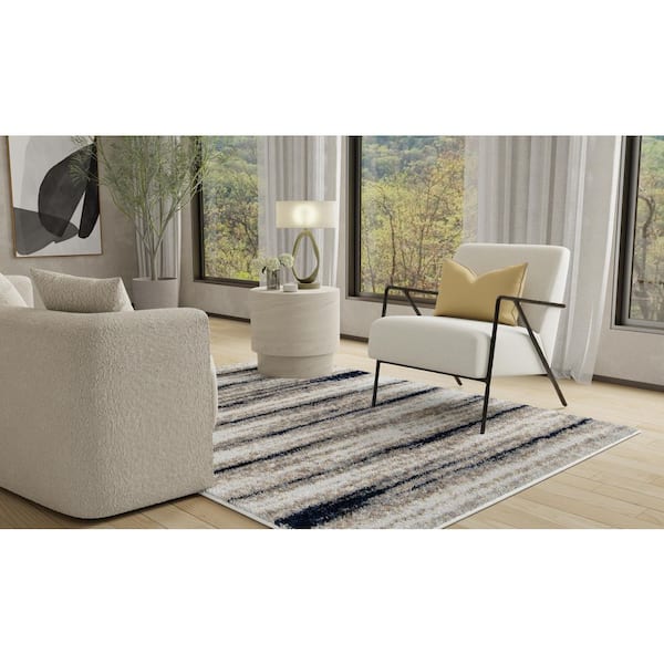 Cotton Tail Ombre 5 ft. 3 in. x 7 ft. 6 in. Pewter Area Rug