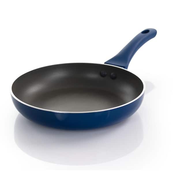 HUBERT® Aluminum Natural Fry Pan with Blue Silicone Sleeve - 25 9