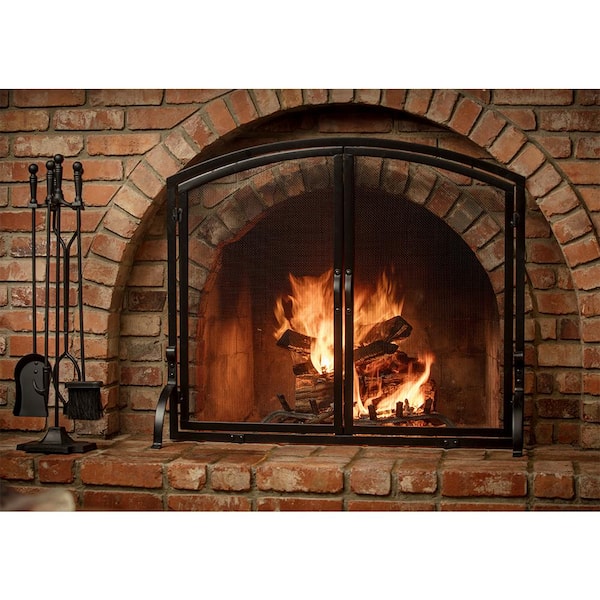 Pilgrim 39 Black Refined Rivet Single Panel Mesh Screen – US Fireplace  Store