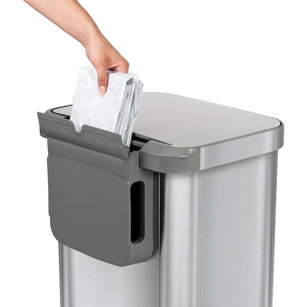 https://images.thdstatic.com/productImages/468080e0-084b-43c1-be69-49bf377fa239/svn/glad-indoor-trash-cans-gld-74526-1f_600.jpg