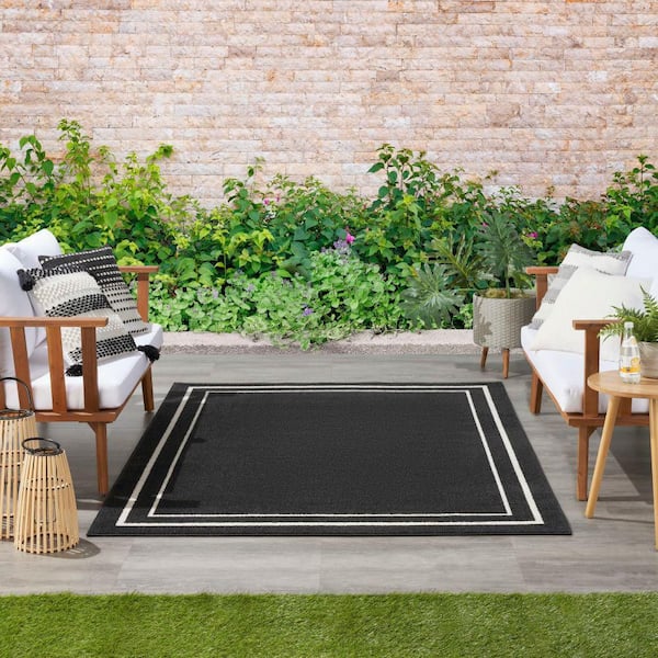 Essentials Black Ivory 5 ft. x 7 ft. Solid Contemporary Indoor/Outdoor Area Rug
