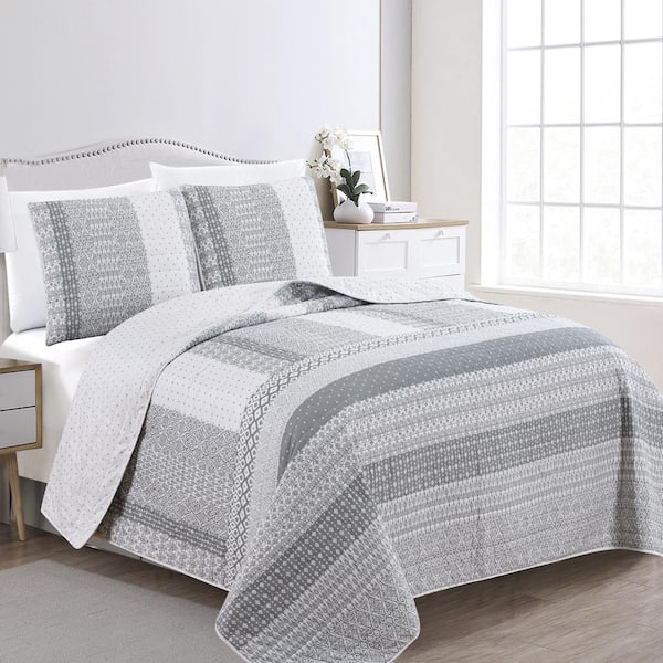 FRESHFOLDS Gray Printed Stripe Pattern Full/Queen Microfiber 3-Piece Quilt Set Bedspread