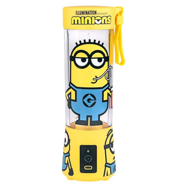 Uncanny Brands Minions Yellow 15 oz. Single-Speed Portable, Rechargeable Blender