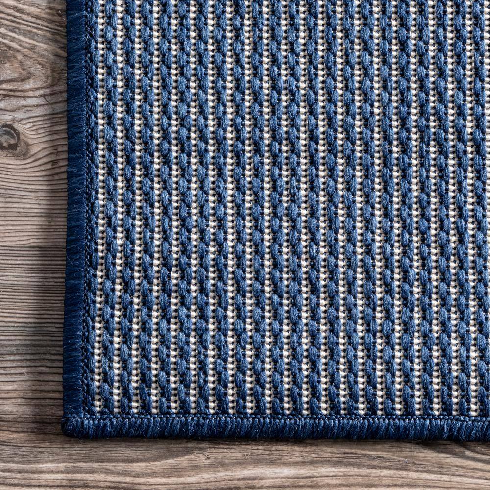 Blue Geometric Synthetic Indoor/Outdoor Patio Area Rug
