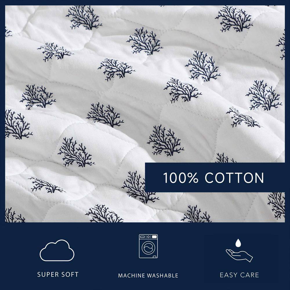 Twin Blue Cotton Reversible Quilt Set with Coral Motifs