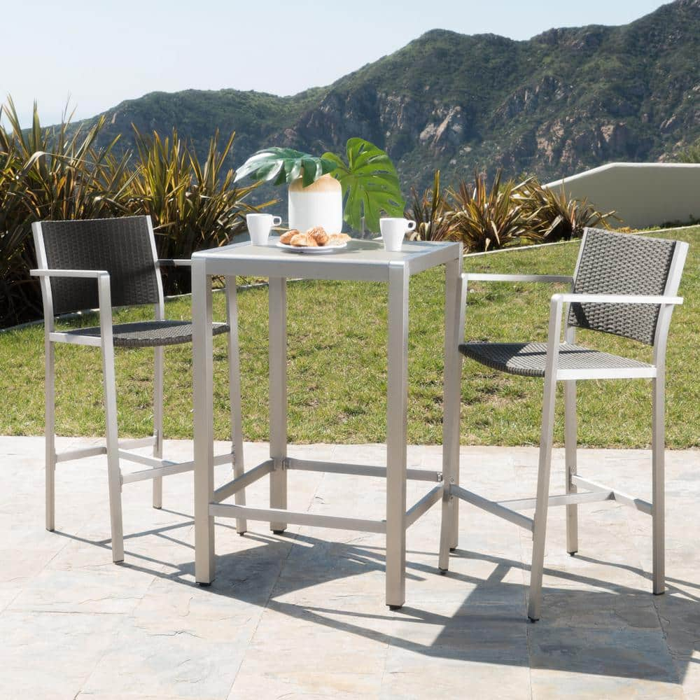 the range outdoor bistro sets