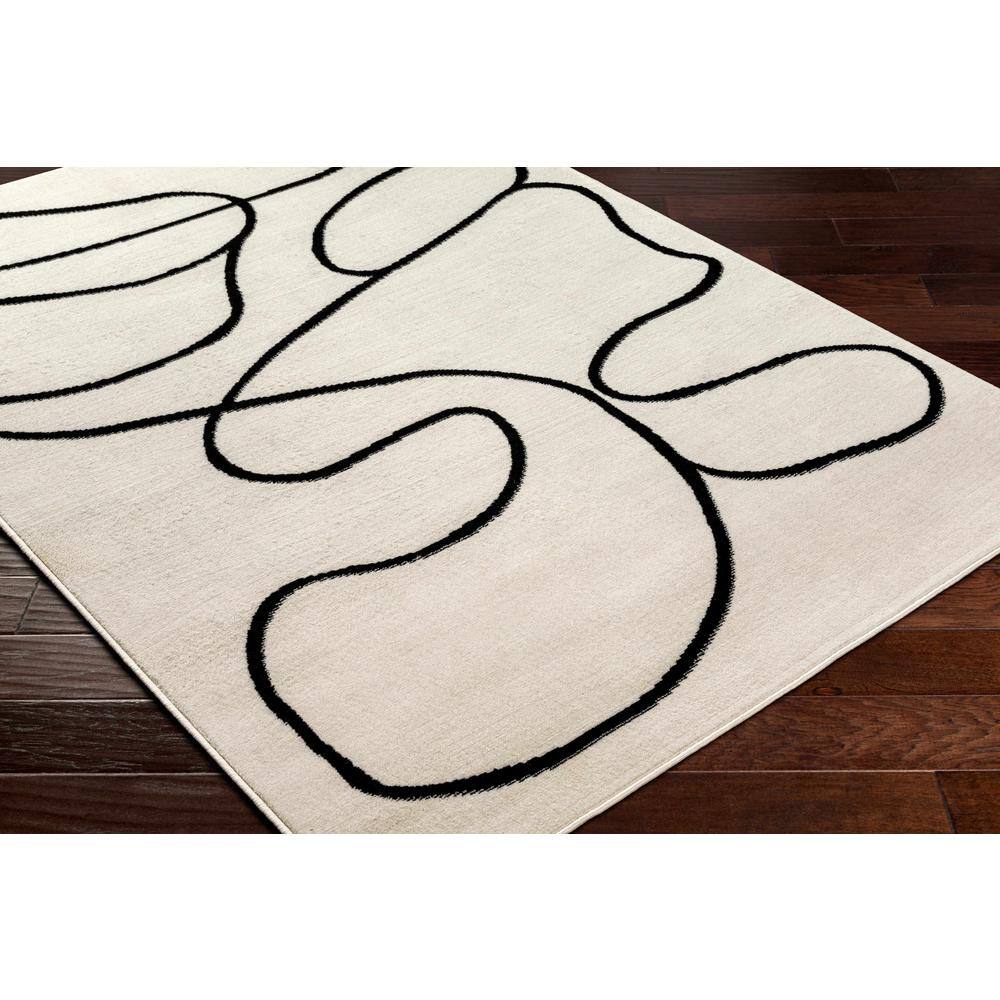 Eilir 5' x 7' Gray and Black Abstract Polypropylene Rug