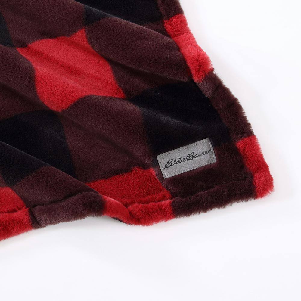 Luxurious Cabin Plaid Red Reversible Throw Blanket with Sherpa Reverse